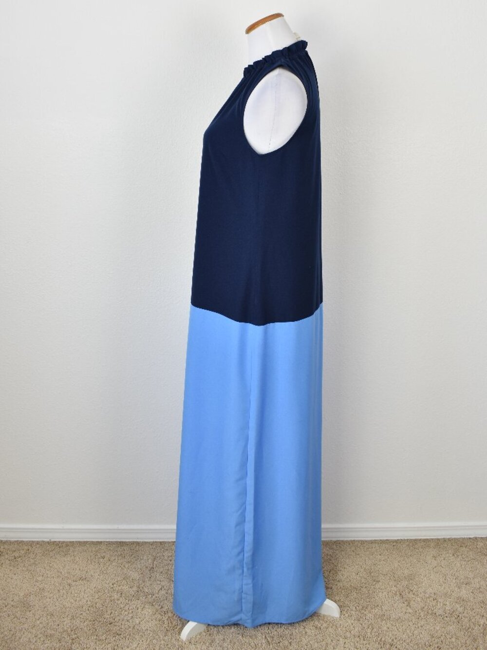 STS Sail to Sable Ruffle Neck Maxi Dress - S - Picture 6 of 10